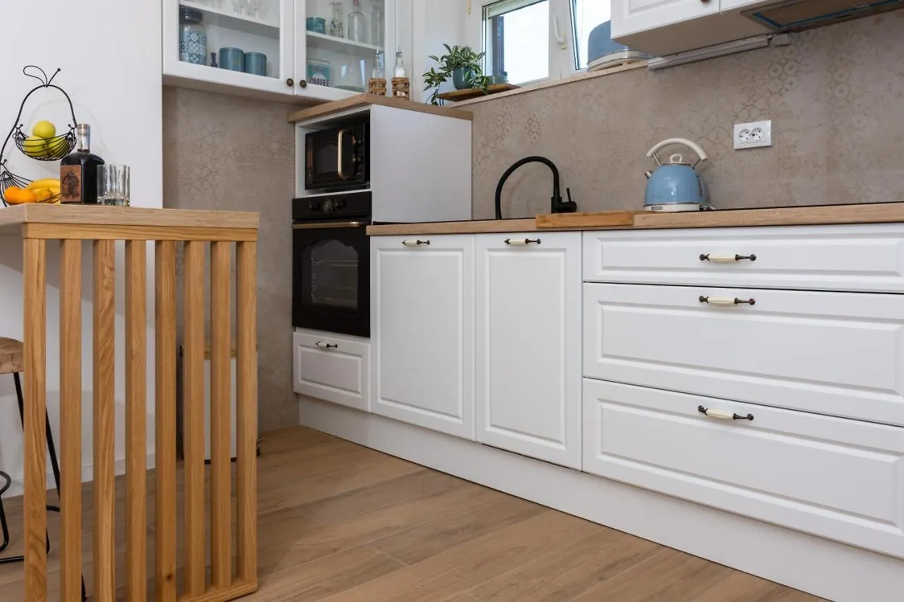 Castella Modern Apartment Kaštela