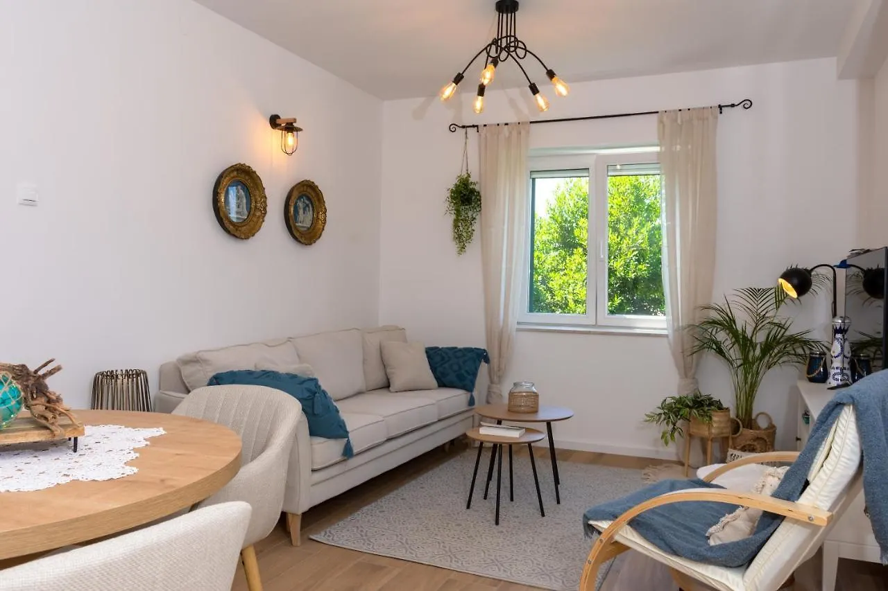 Castella Modern Apartment Kastela 0*,